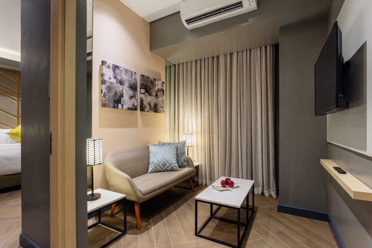 Summit Hotel Greenhills Quezon City Extérieur photo