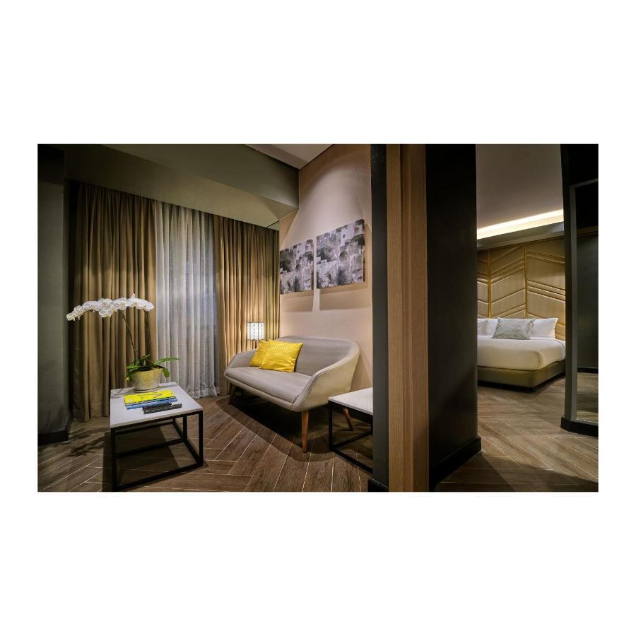 Summit Hotel Greenhills Quezon City Extérieur photo