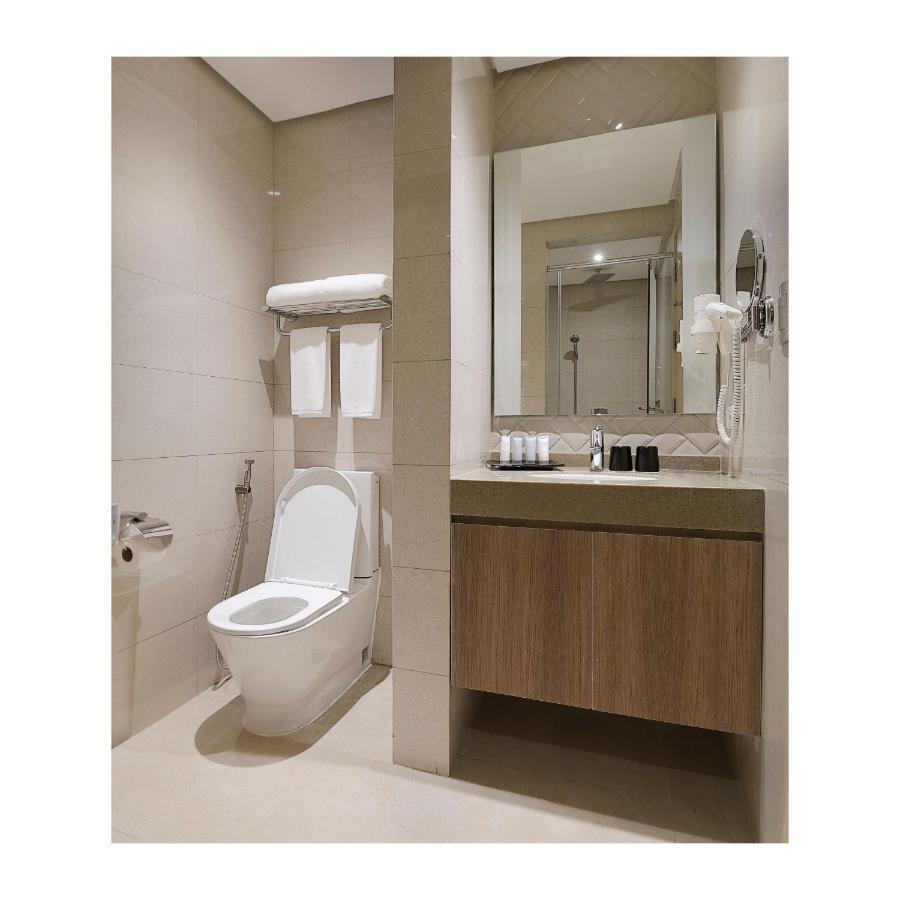 Summit Hotel Greenhills Quezon City Extérieur photo