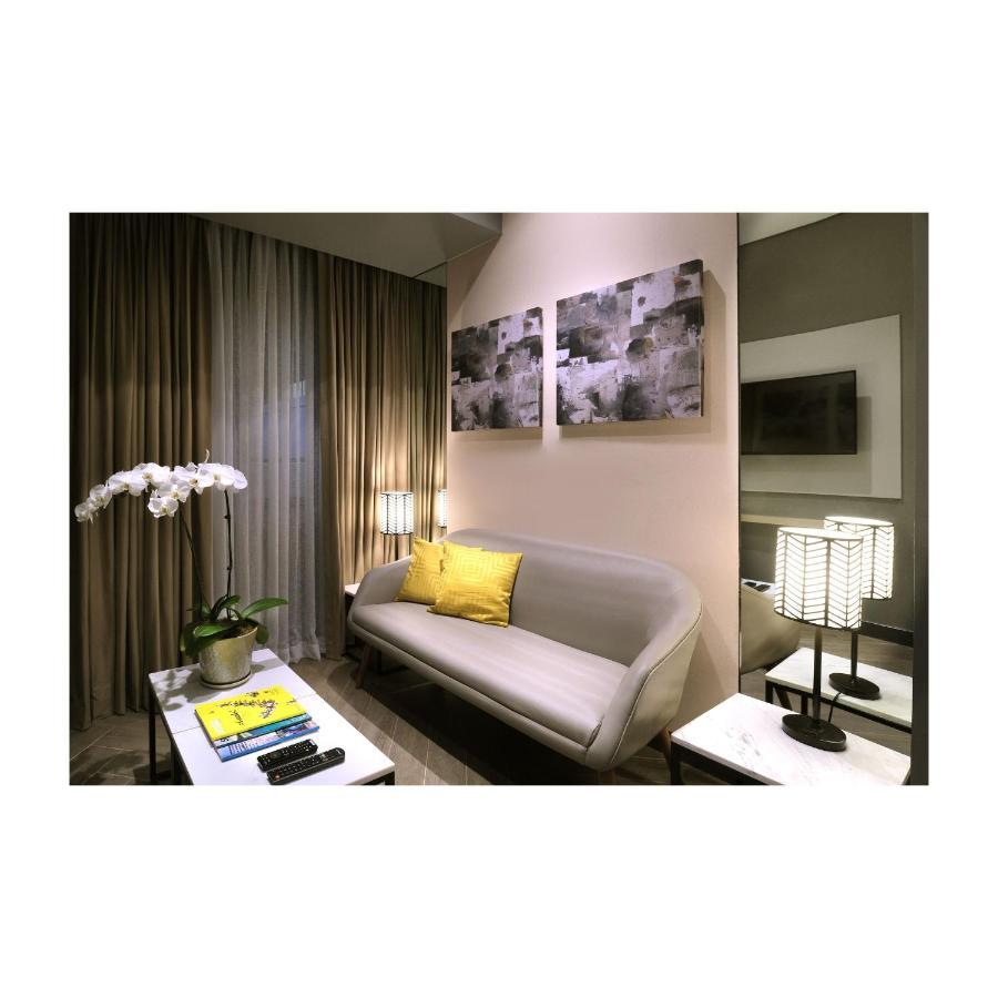 Summit Hotel Greenhills Quezon City Extérieur photo