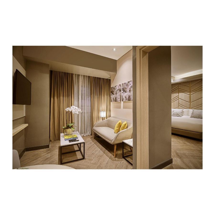 Summit Hotel Greenhills Quezon City Extérieur photo